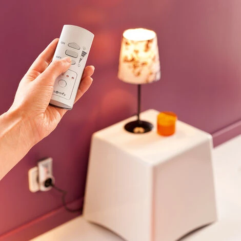 Somfy 2401367 - Télécommande 5 Canaux Pour Prises Et Douilles RTS Blanche 5 Somfy 2401367 - Télécommande 5 Canaux Pour Prises Et Douilles RTS Blanche – Image 3